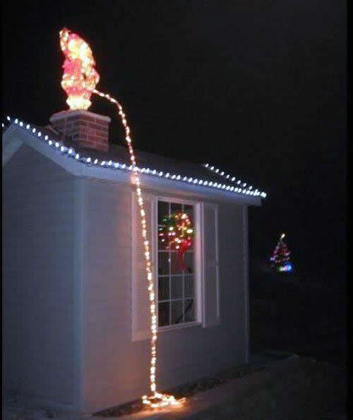 santa pee from roof.jpg