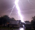 lightning-2-e1279458564793.jpg