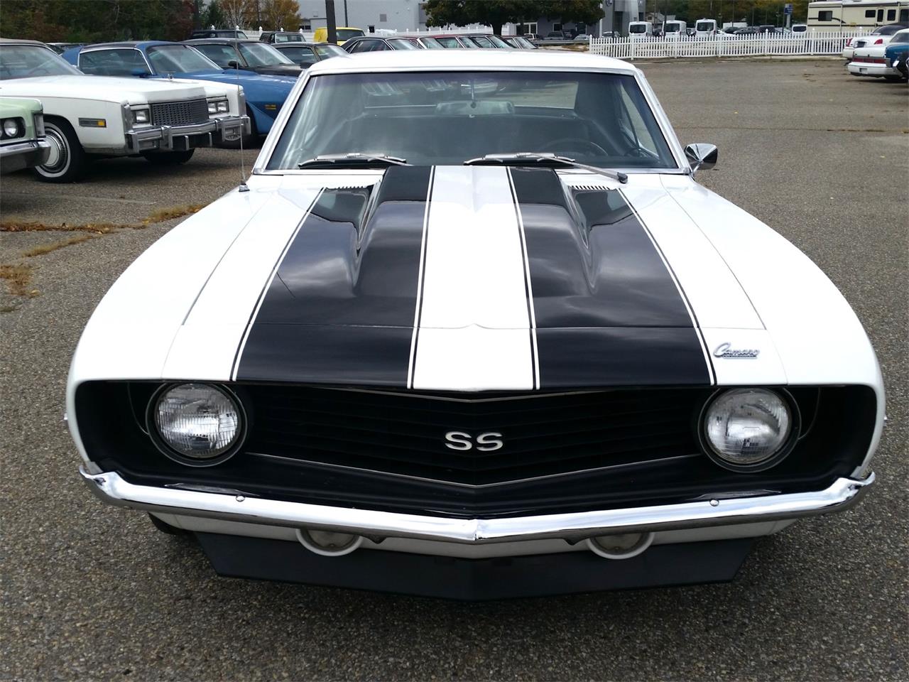 classiccarsbay.com